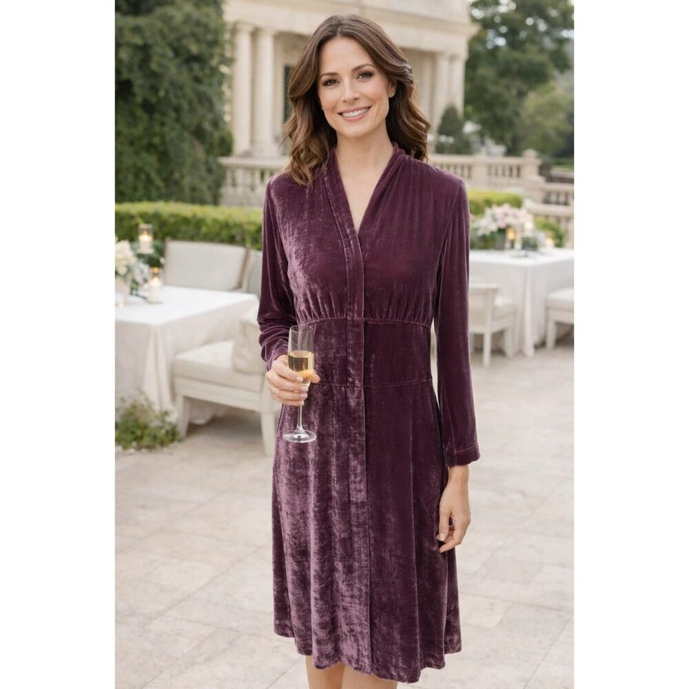 J Jill Crushed Velvet  Duster Dress size 4, Purple 10 hidden buttons - Picture 11 of 11